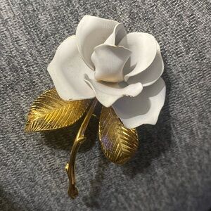 Signed Cerrito Vintage White Rose Brooch Pin